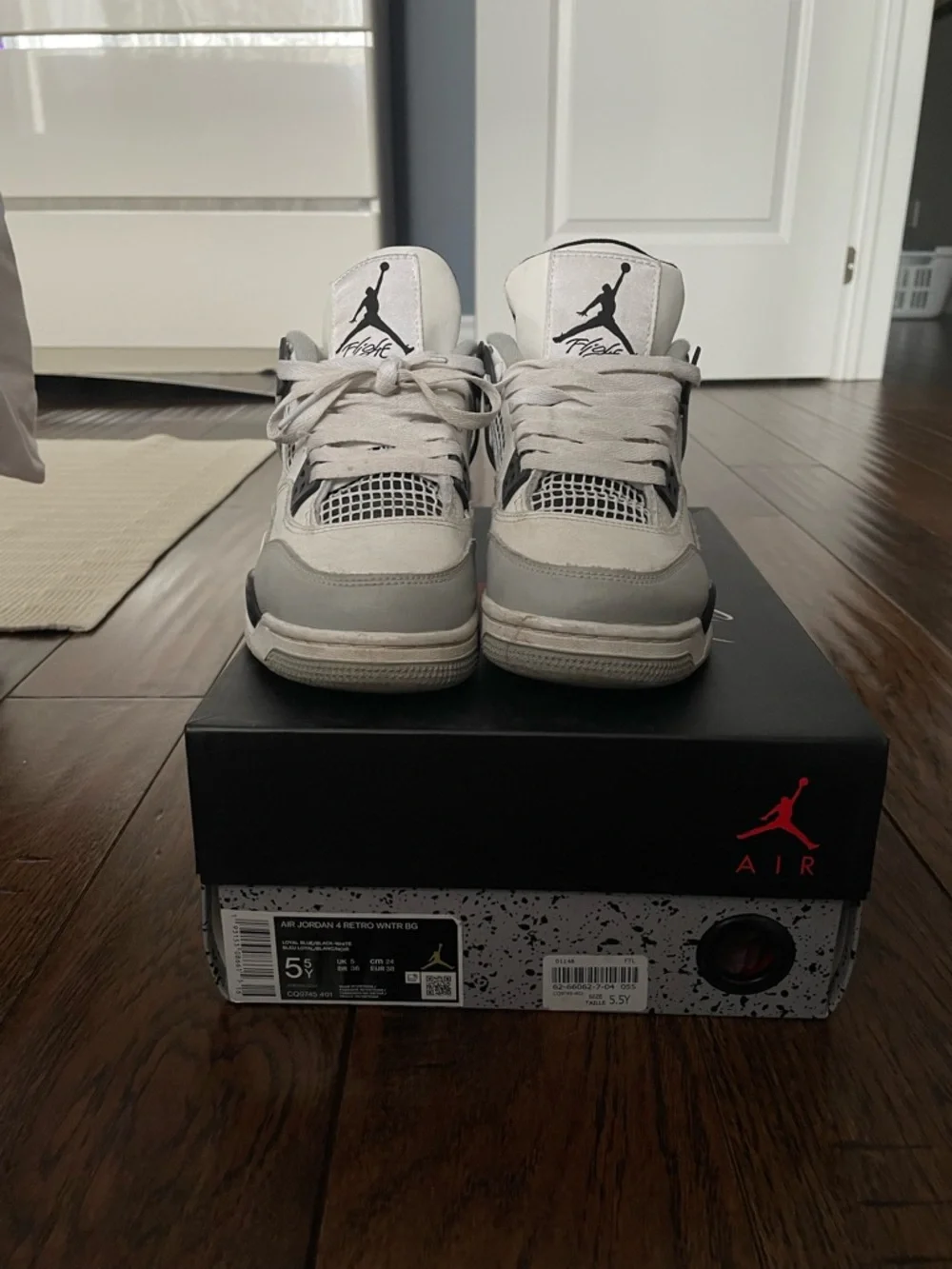 Air Jordan 4 military blacks - Picture 2 of 3